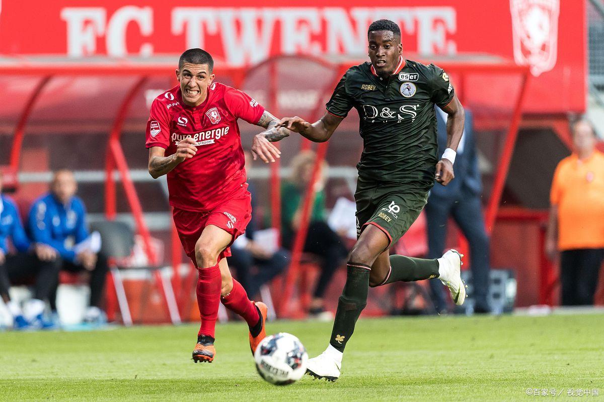 冲刺阶段埃因霍温调整名单以备荷甲；内部沟通环节打磨；球迷炸锅；赛季目标并未改变的简单介绍